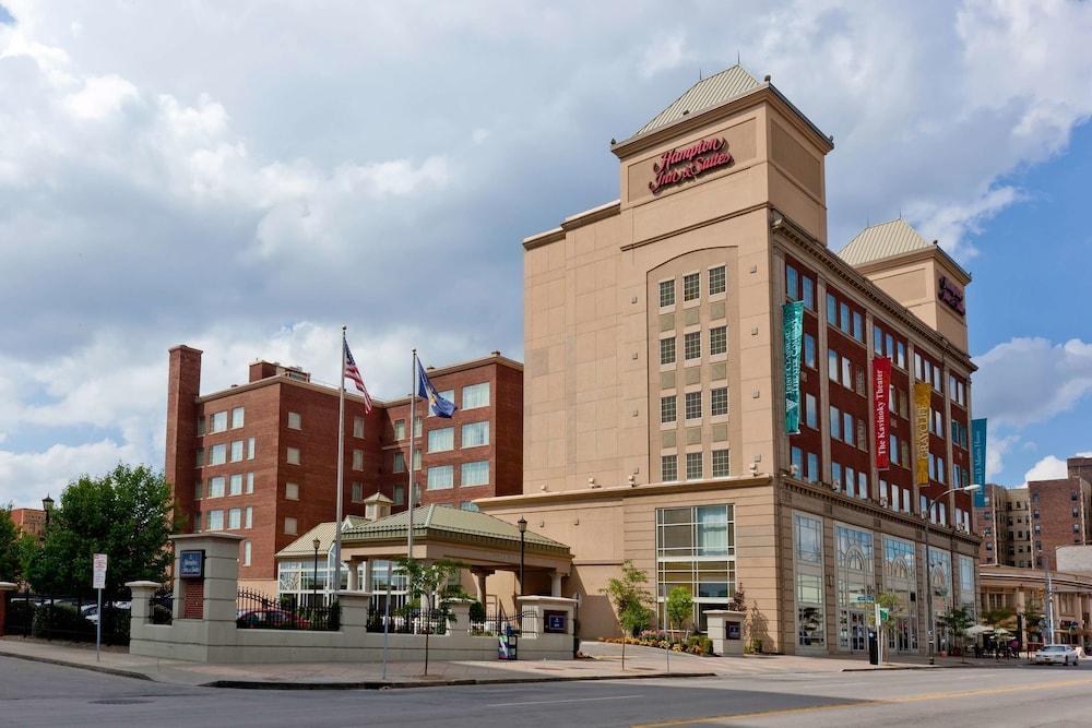 Hampton Inn & Suites Buffalo/Downtown Exterior photo