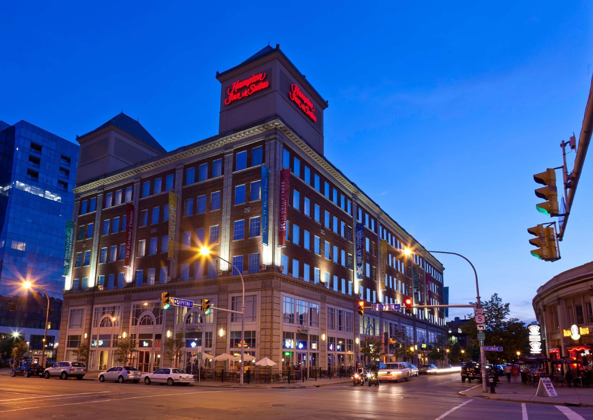 Hampton Inn & Suites Buffalo/Downtown Exterior photo